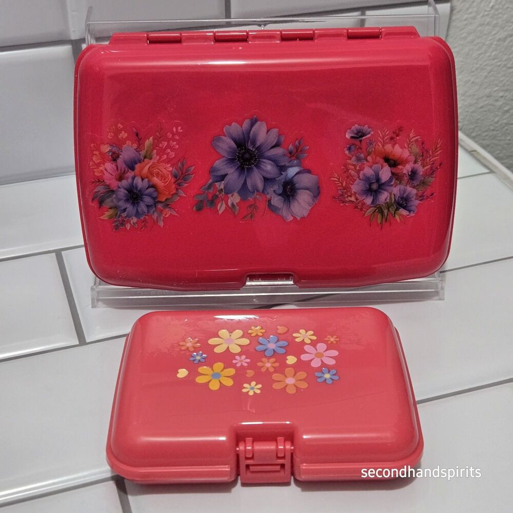 Flower Child Travel Cases Lot Of 2 Vintage Inspired Floral Designs Tissues Swabs